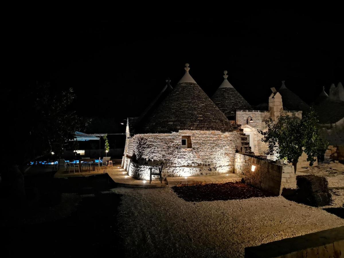 Borgo Sardedda Suites Локоротондо Экстерьер фото