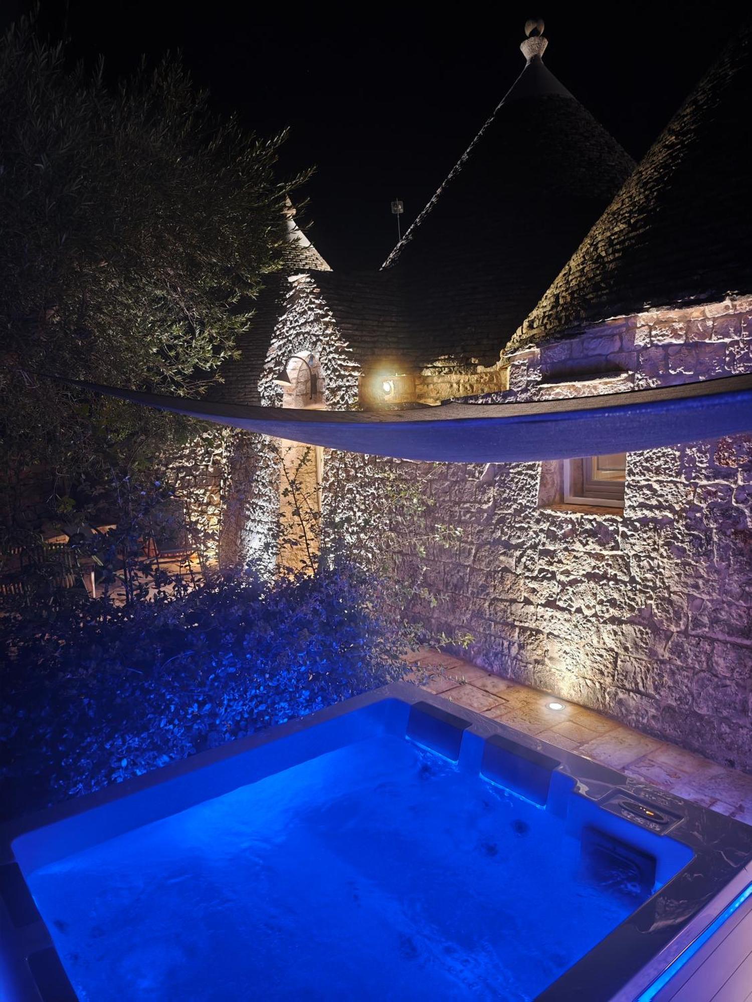 Borgo Sardedda Suites Локоротондо Экстерьер фото