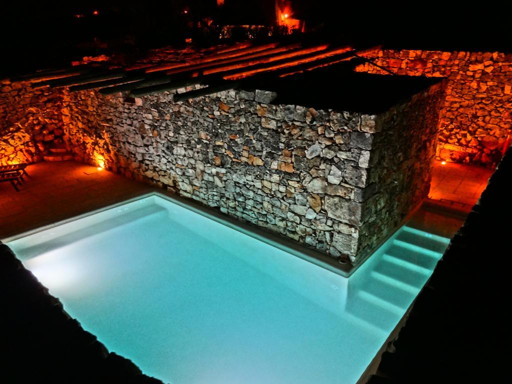 Borgo Sardedda Suites Локоротондо Экстерьер фото
